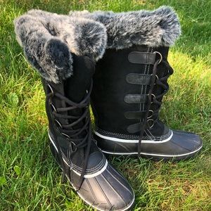 Snow Boots